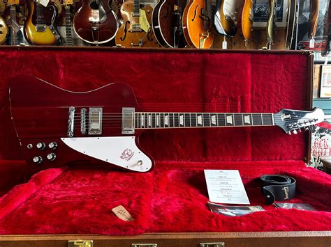 Gibson Firebird Cherry 2019 - Some Neck Guitars