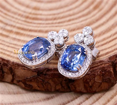 MEMORIA - 9K | 10K | 14K | 18K Gold Earrings In India