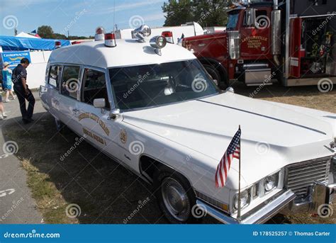 An Antique Ambulance from the Betesda Chevy Chase Rescue Squad in ...