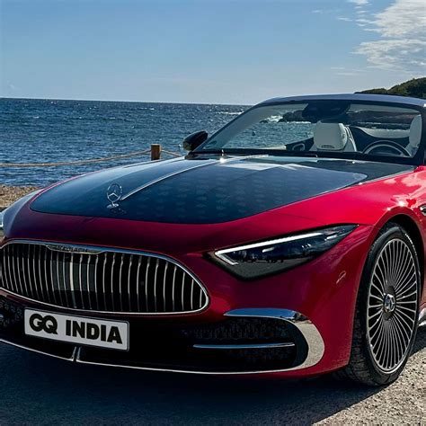 Mukesh Ambani's Z+ level security: Here are all the details | GQ India