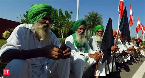 Farm laws rollback: Here's why SKM leaders say 'fight not over yet ...