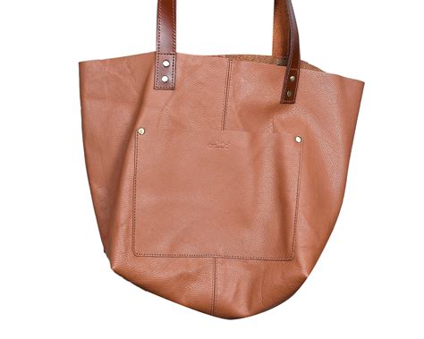 Timeless Elegance: Tan Leather Tote Bag. Art: BG-1547 – CELTICINDIA