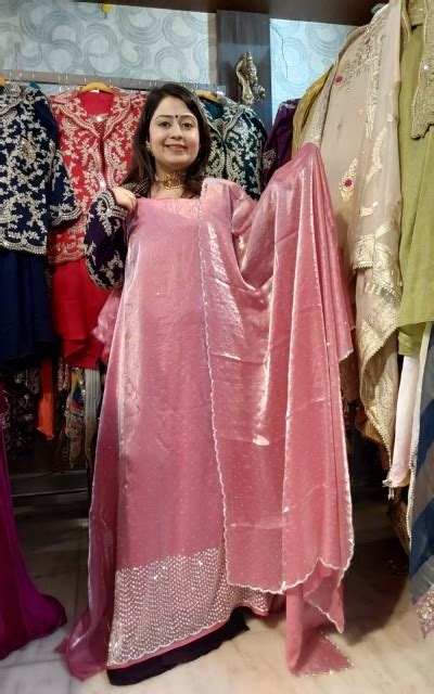 Jimmy choo border work 2250 33