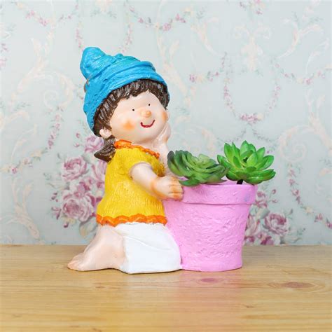 Garden Planters — Wonderland Garden Arts and Craft