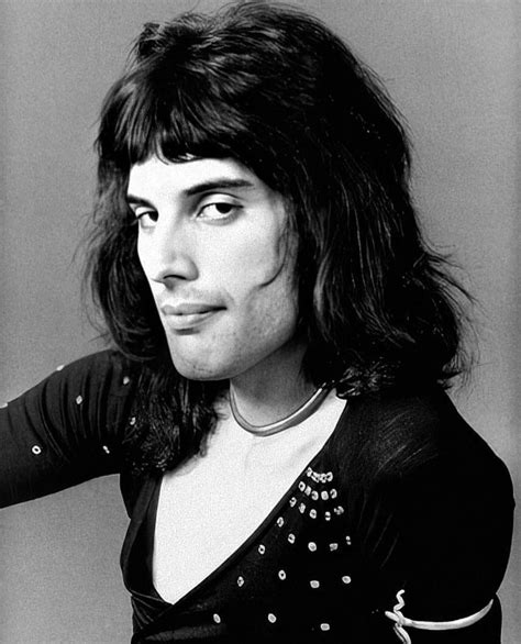 Pin by 🌸Pastel Sakura🌸 on ️The Four Grande Dames ️ | Queen freddie ...