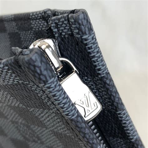 louis vuitton canta portfoy toiletry siyah damier 26x20 - Çanta Nişantaşı
