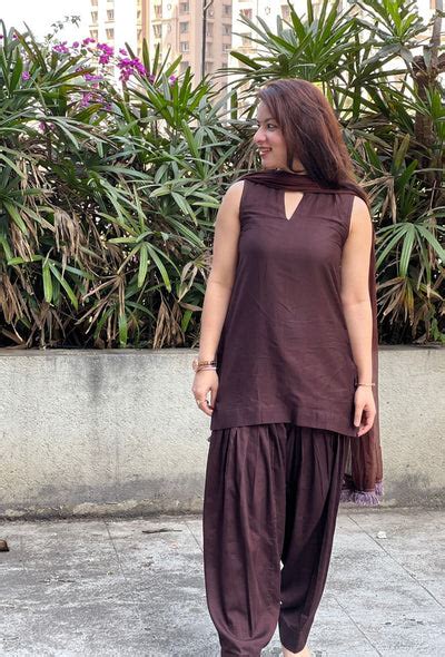 Mocha brown farsi salwar set – RangrezaEthnic