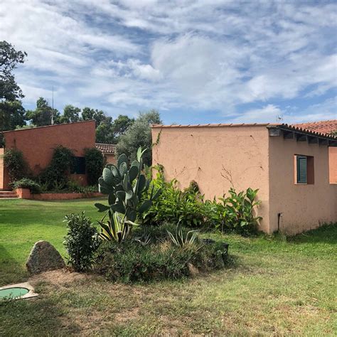 ECURIES DE POGGIALE (Figari) - Guesthouse Reviews & Photos - Tripadvisor