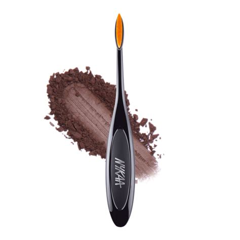 How to Apply Makeup With Beauty Brushes? How to Use Beauty Brushes for ...