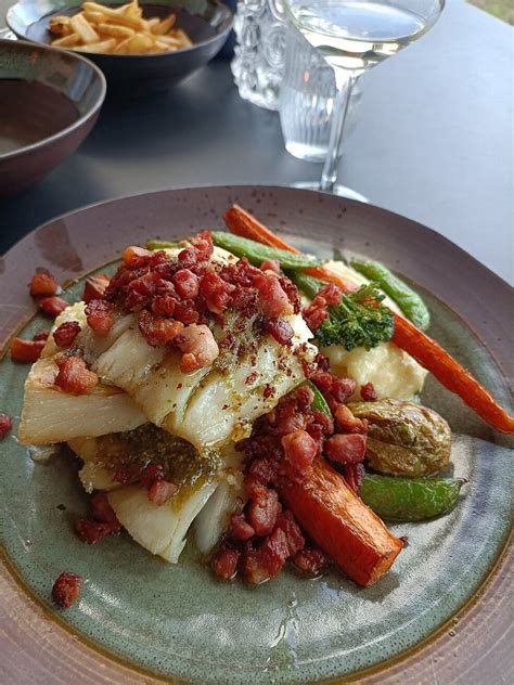 THE TIDE - HOTEL (Sorvagen) - Inn Reviews, Photos, Rate Comparison ...