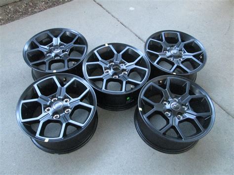 17" 2024 Jeep Wrangler Willys Rubicon Sahara 17” Factory OEM Wheels ...