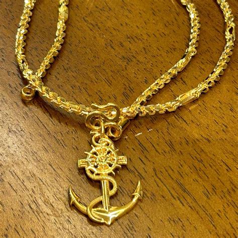 Coastal Connections Anchor Gold Pendant With Chain1