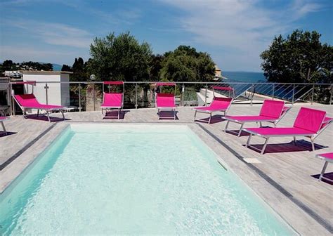 FRONTEMARE HOTEL VILLAGE & SPA (Rodi Garganico) - Hotel Reviews, Photos ...