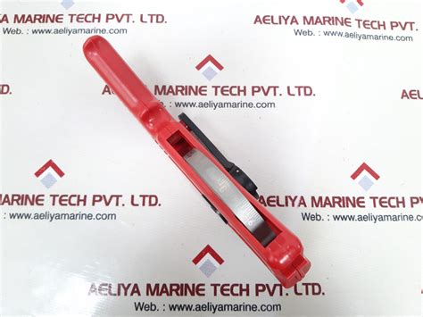 Bmi 30m stainless steel gauging tape – Aeliya Marine Tech
