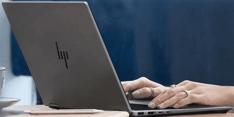 What is UEFI? A Complete Guide to BIOS vs UEFI | HP® Tech Takes - India