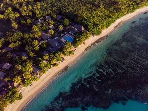 BLUE LAGOON BEACH RESORT (Fiji/Nacula Island) - Hostel Reviews, Photos ...