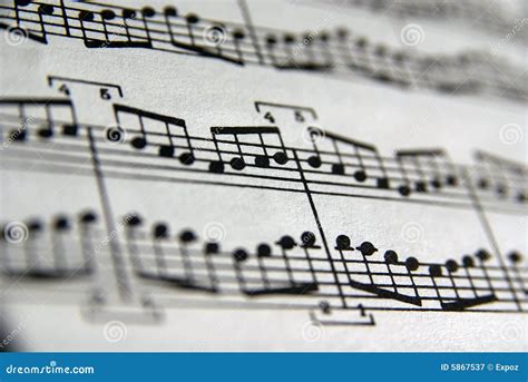 书音乐 库存图片. 图片 包括有 和谐, 小步舞, 音乐学, 乐队, 评定, 爵士乐, 音乐, 构成, 品行 - 5867537