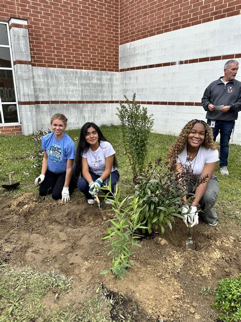 Student Highlight: Recent Jackson Liberty High School Grad Ava ...