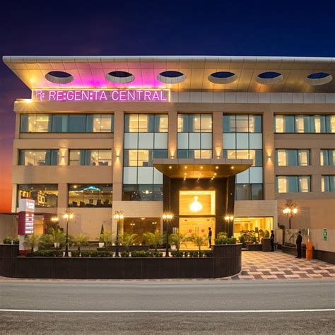 𝗧𝗛𝗘 𝟭𝟬 𝗕𝗘𝗦𝗧 Hotels in Zirakpur of 2026 (with Prices)