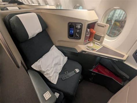 Cathay Pacific Business Class 的图像结果