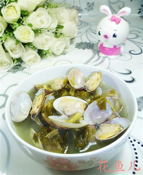 蛤蜊菠菜汤做法简单菠菜汤营养又美味好看更好喝，冬季时令海鲜汤 - 哔哩哔哩