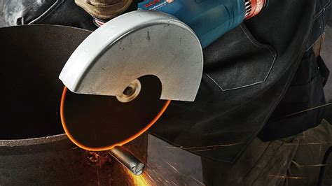 GWS 24-180 JZ Angle Grinder | Bosch Professional