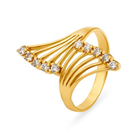 Gorgeous 22 Karat Yellow Gold And Cubic Zirconia Finger Ring
