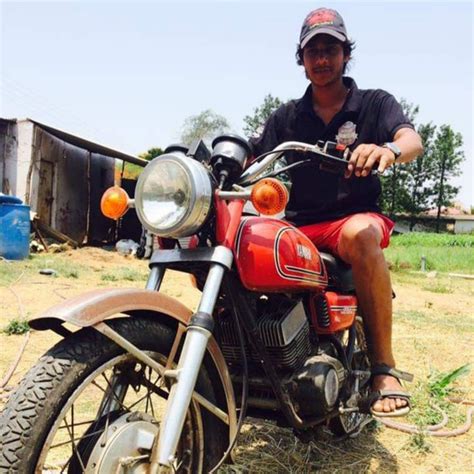 Trip Machine Two Stroke Tuesdays E17 : Yamaha RD 350 - Dream Machine ...