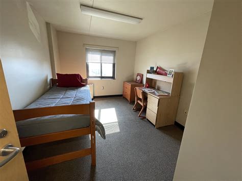 215 Residence Hall Complex (Rutgers University–Camden's Campus Tour)