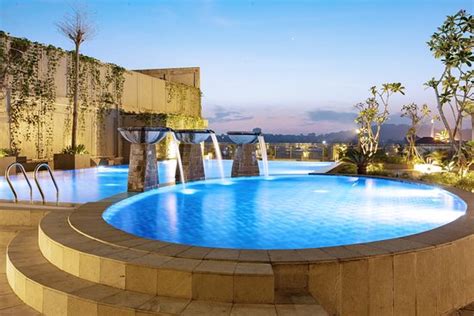 HOTEL SANTIKA GRESIK - Hotel Reviews, Photos, Rate Comparison - Tripadvisor