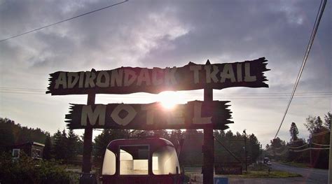 THE ADIRONDACK TRAIL MOTEL (Indian Lake) - Motel Reviews & Photos ...