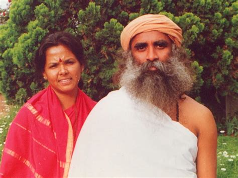 Top 10 Sadhguru Jaggi Vasudev Motivational Quotes will change your life ...