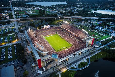 Stadium Shuttle | Camping World Stadium