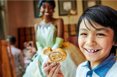 Disneyland Food Guide: The Best Places for Families to Eat