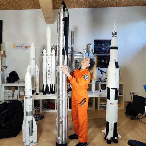 Model Rocket Camera Space 的图像结果