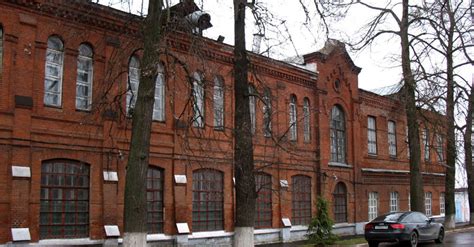Бывший Епархиальный свечной завод - Русский контур