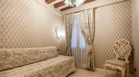 DIMORA MARCIANA (Venice) - Inn Reviews, Photos, Rate Comparison ...