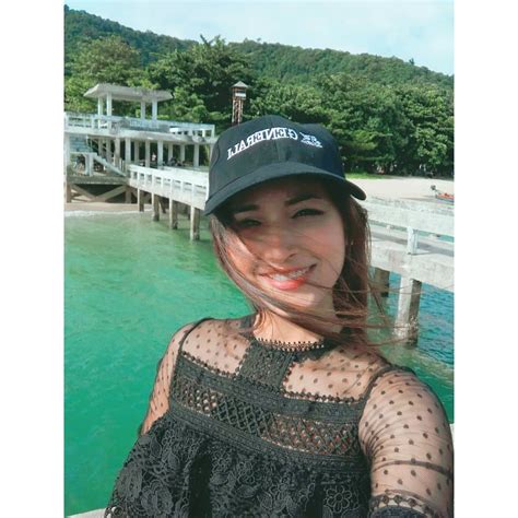 కె.జి.యఫ్ బ్యూటీ శ్రీనిధి శెట్టి ఫొటోస్ | Actress Srinidhi Shetty ...