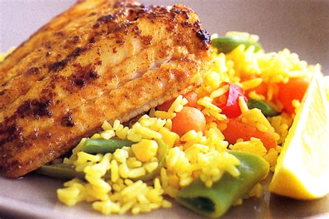 Madras fish with turmeric & vegetable rice