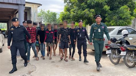 17岁小伙疑身陷柬埔寨最新素材