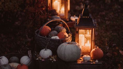 Download wallpaper 3840x2160 pumpkin, basket, lights, autumn, candles ...