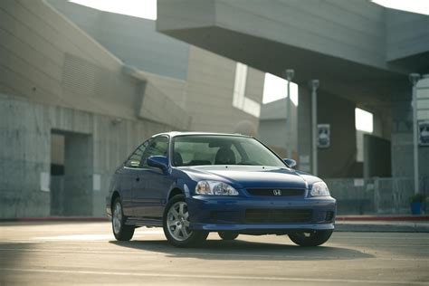 A 1999 Civic Si Is Now More Expensive Than a New Civic Type R - autoevolution
