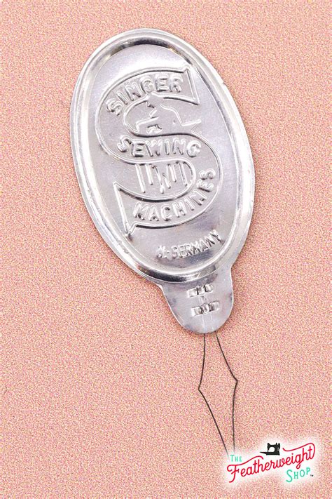 Singer Self Threading Needle 的图像结果