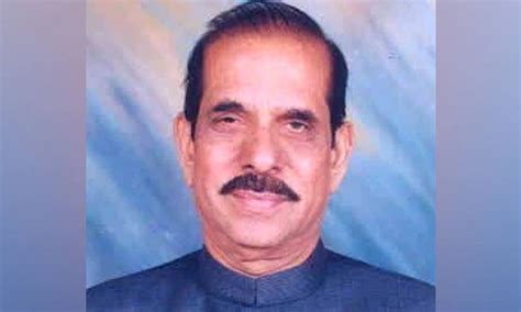 Former -Maha CM Manohar Joshi suffers cardiac arrest, is severely ill ...