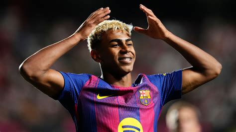 Lamine Yamal breaks another La Liga record after scoring controversial ...