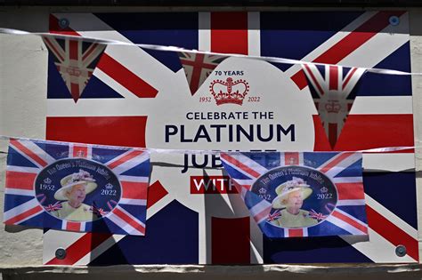 Queen Elizabeth II Platinum Jubilee Celebrations Began In UK These Are ...