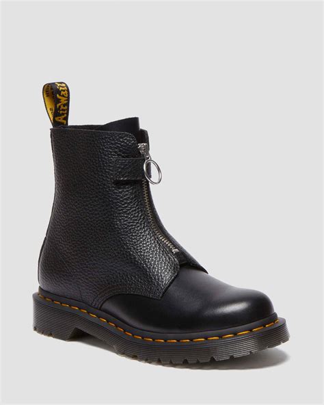 1460 Pascal Front Zip Leather Boots in Black | Dr. Martens