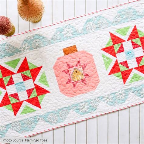 Christmas Table Runner Quilting Patterns Free 的图像结果