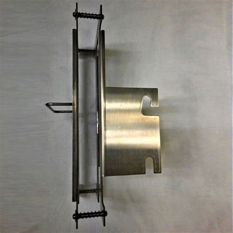 Vertical sample holder (FAR 25.853 a,b) for HVFAA