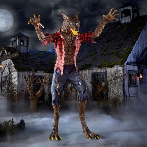 Terrifying 9.5 Foot Tall Immortal Werewolf Animatronic Statue | The ...